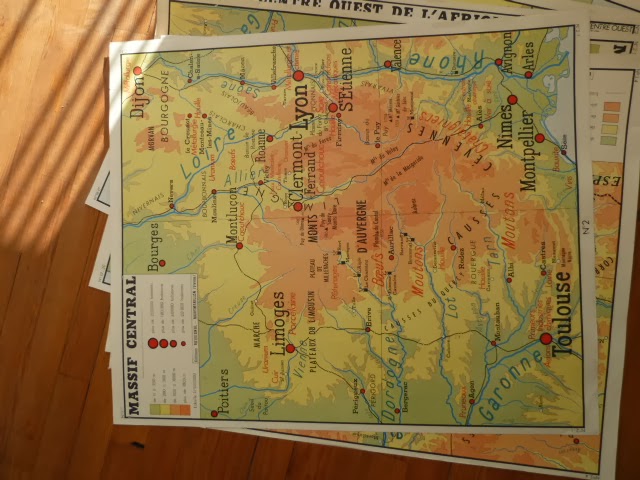 Ecole FMR 1000 Affiches scolaires: Nombreuses cartes Rossignol géographie : les regions et les pays