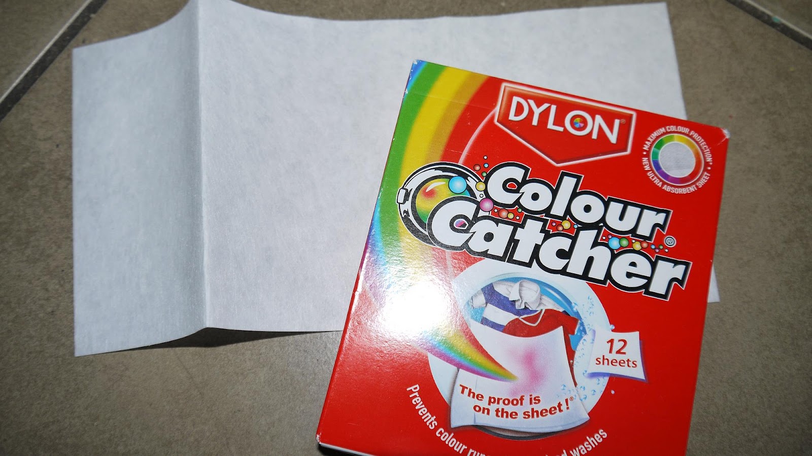 Inside the Wendy House Mixed Load Laundry with Colour Catcher