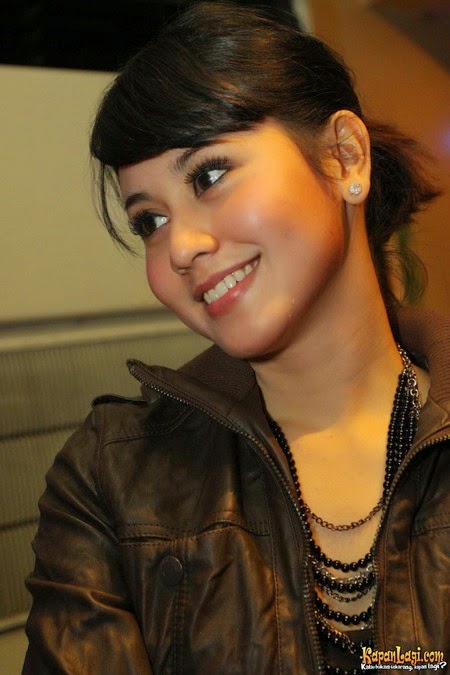 Pembawa Acara TV Indonesia Paling Cantik ~ Info Gado-Gado