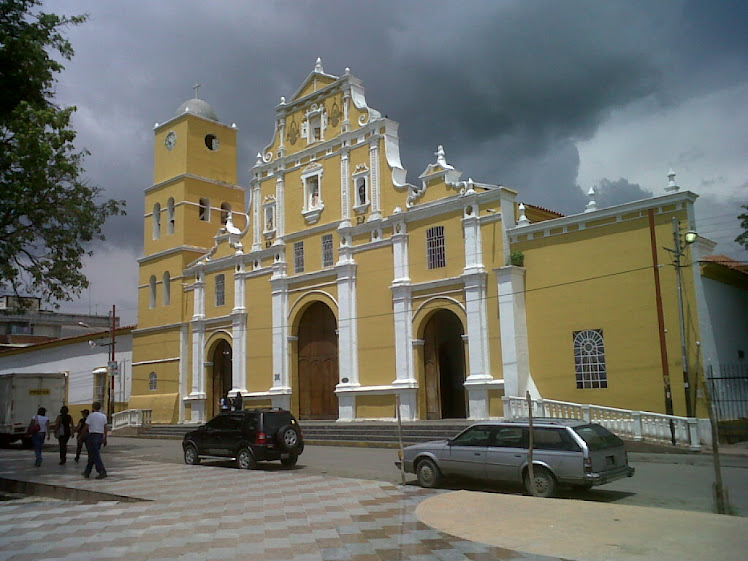 ARQUITECTURA COLONIAL