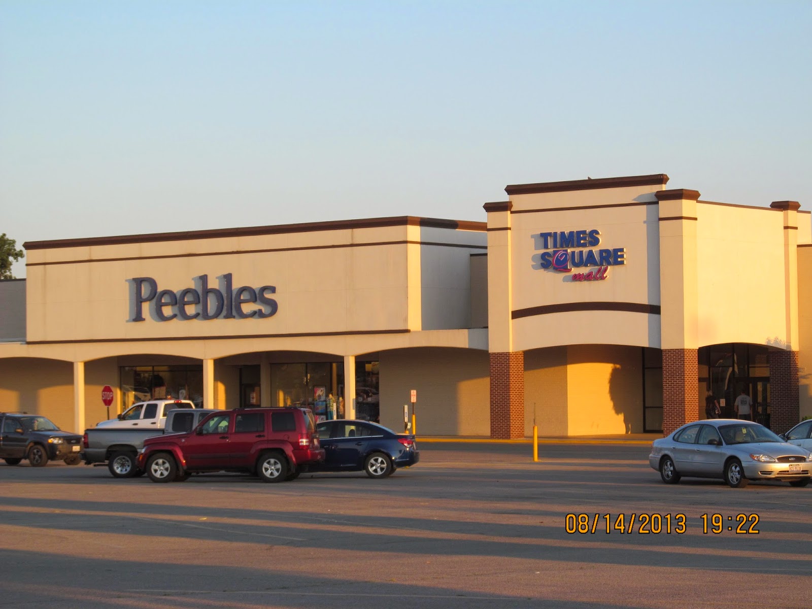 Trip to the Mall Times Square Mall (Mount Vernon, IL)