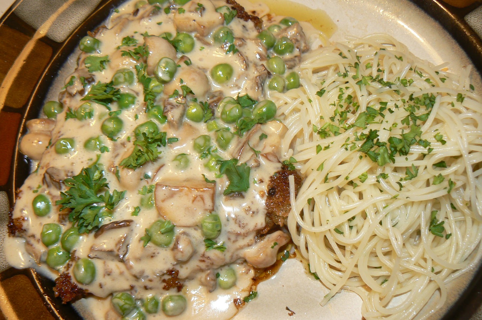 Rediscovering Lost Arts From Our Mothers: Chicken Modiga