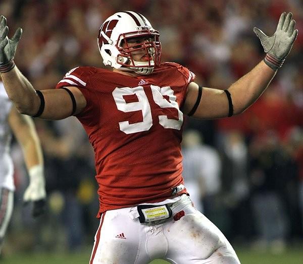 [Image: JJ-Watt-Wisconsin.JPG]