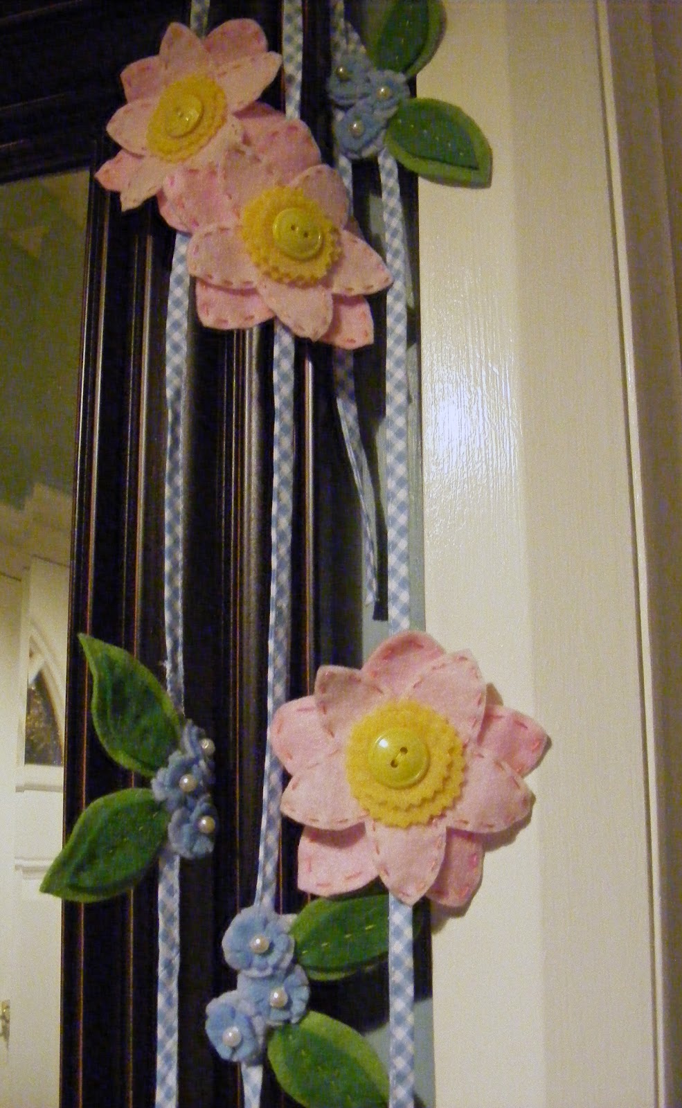 Spring Flower Garland Bits And Bobs