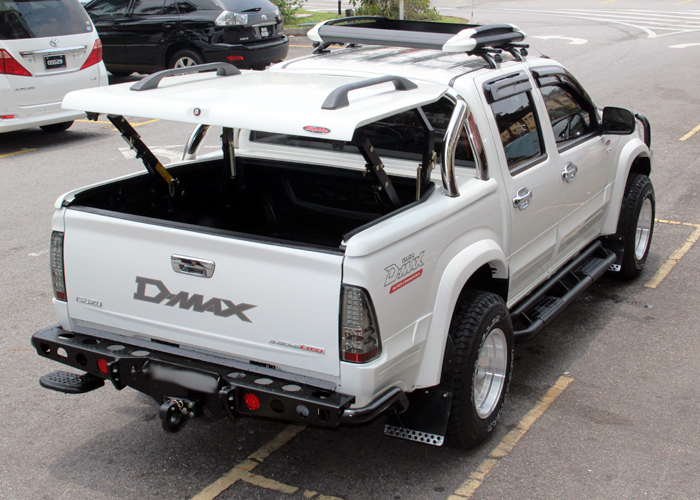 Top Up 4x4 Centre Isuzu Dmax Isuzu Dmax With Top Up Standard Cover Styling Bar