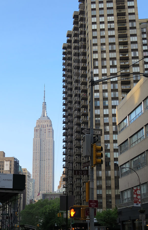 CRON yogitect empire estate building