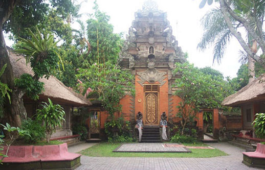 Temples and Historical Site Ubud Bali - Best Tour To Bali