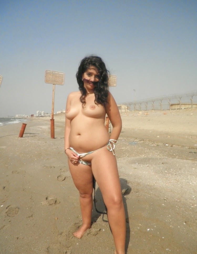 Nude Arabic Women