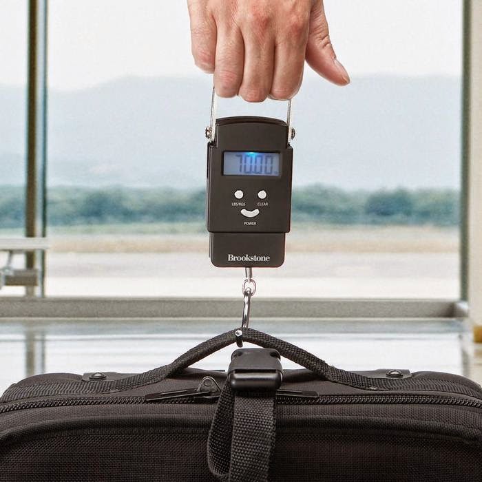 15 Cool and Useful Luggage Scales.