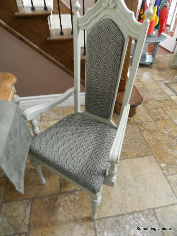 Crafty in Canada Dining set redone.