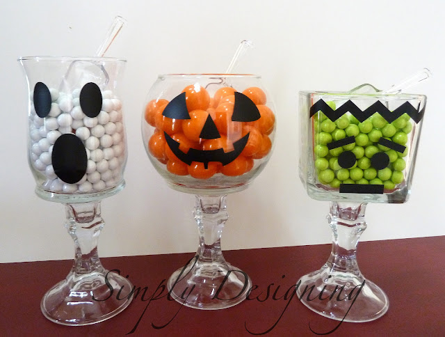 Halloween Candy Jars #halloween #candy #fall #vinyl #dollarstorecrafts