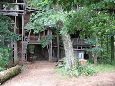 The World's Biggest Treehouse (14) 5