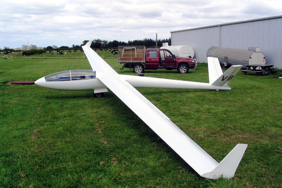 NZ Civil Aircraft Homebuilt Gliders of New Zealand Bryan HP 18