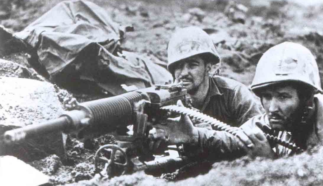 The encyclopedia of weapons SAS guns