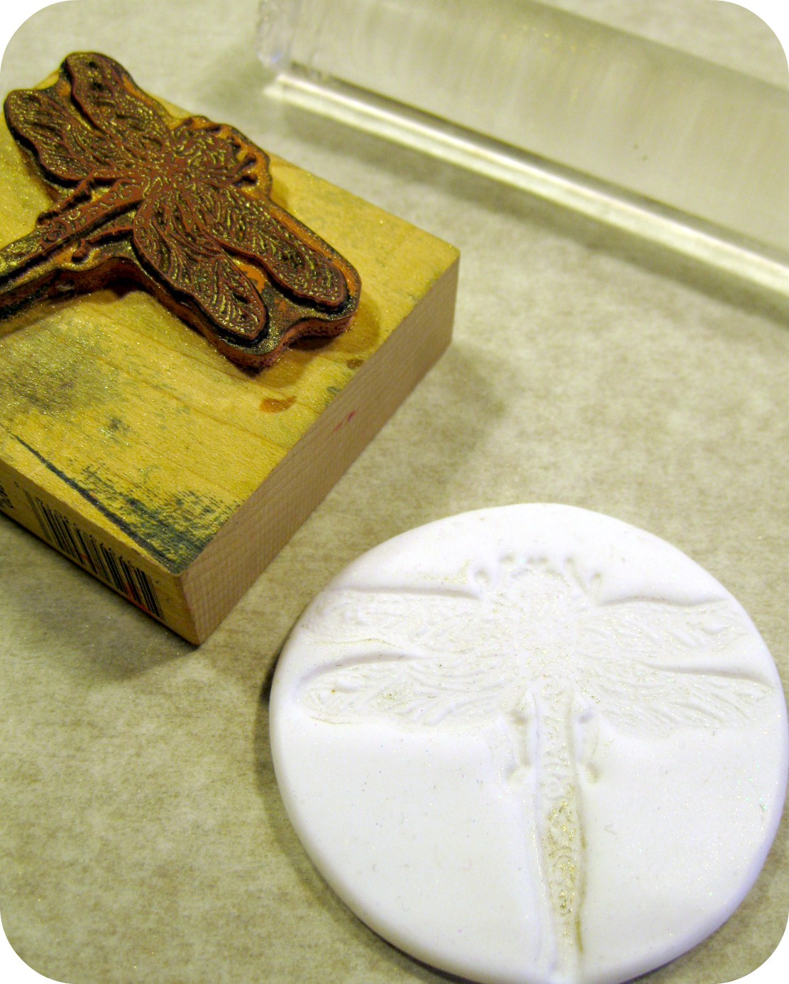 ...Make It With Me Marsgraphic jr and Embossing Powder Backgrounds for Polymer Clay