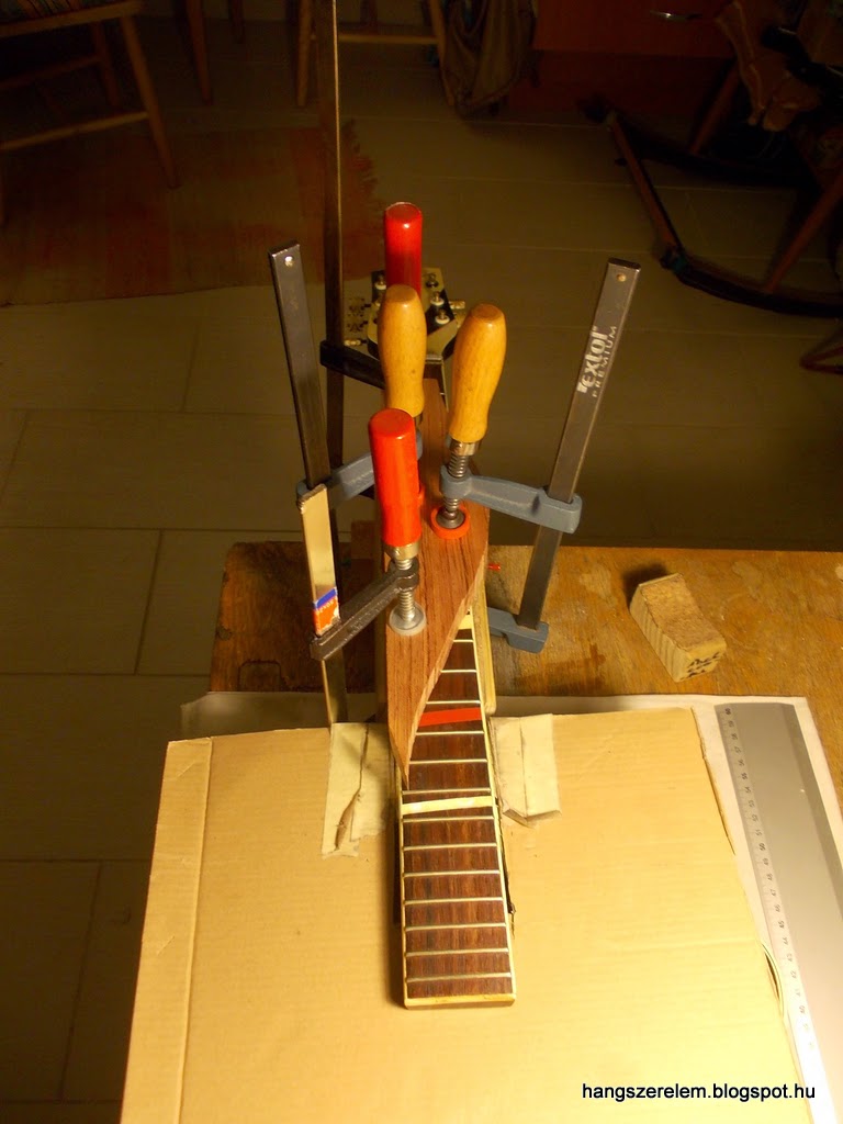 hangszerjavítás Neubauer jazz gitár