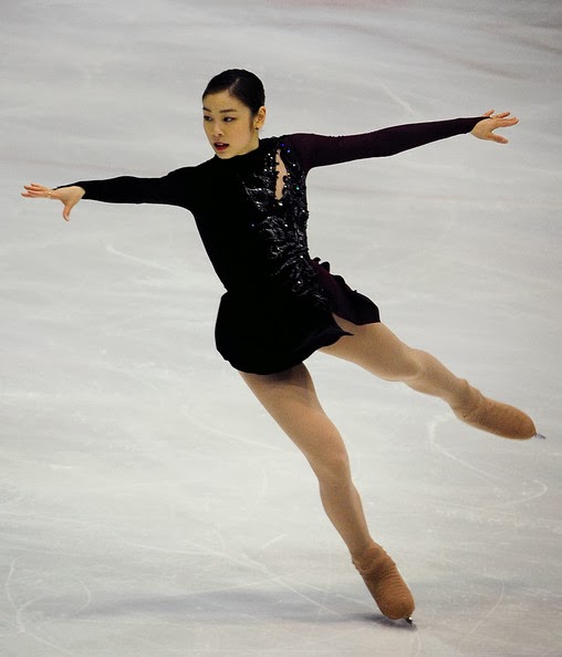 ICE STYLE.....Kim Yuna Debuts New Costume 2014 Korea Figure Skating