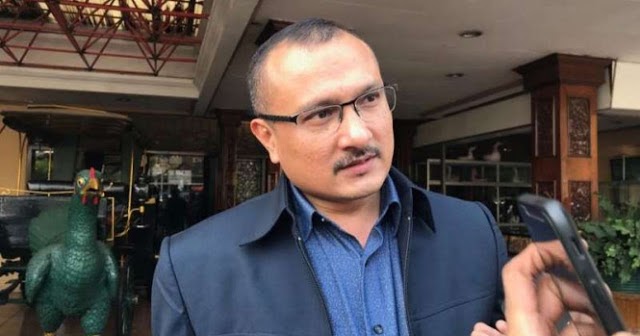FerdinandSarankanDahnilTempuhLangkahHukumLaporkan FerdinandSarankanDahnilTempuhLangkahHukumLaporkan