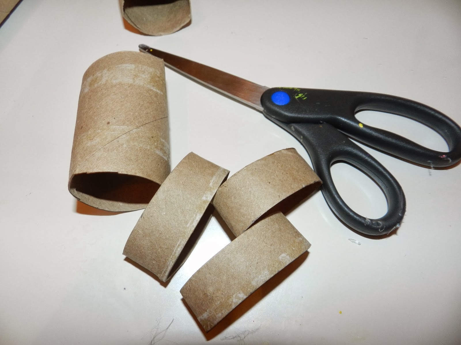 Creative DIY crafts Tissue paper holder wall craft!