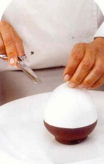 Como hacer una canasta de chocolate ~ Solountip.com