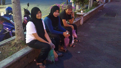 Cari Gali Hey Pompuan Ko Pakai Tudung Untuk Ape Ha