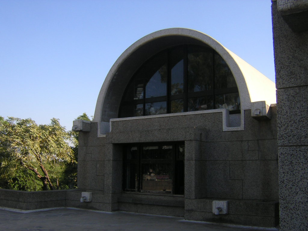 Gandhi labour institute architecture case study picture