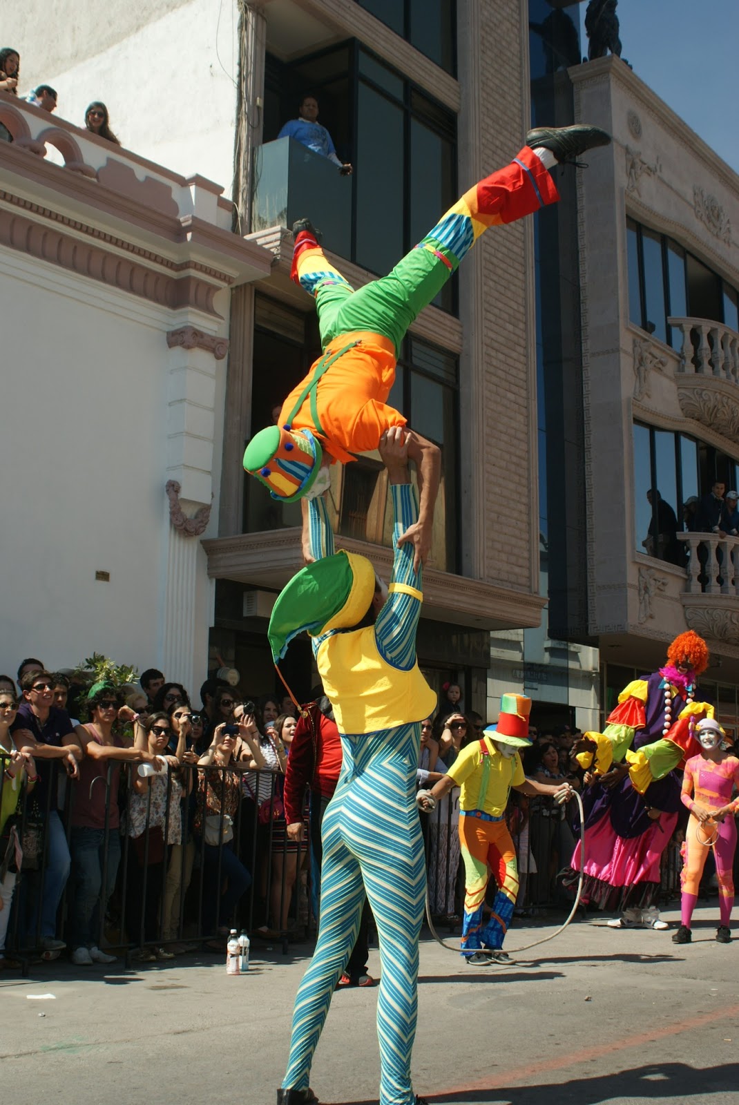 TARDE DE CARNAVAL EN JALOSTOTITLÁN, JALISCO | fantasia en claroscuro
