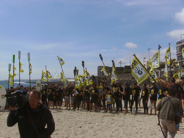 La manifestación en Playa Chica