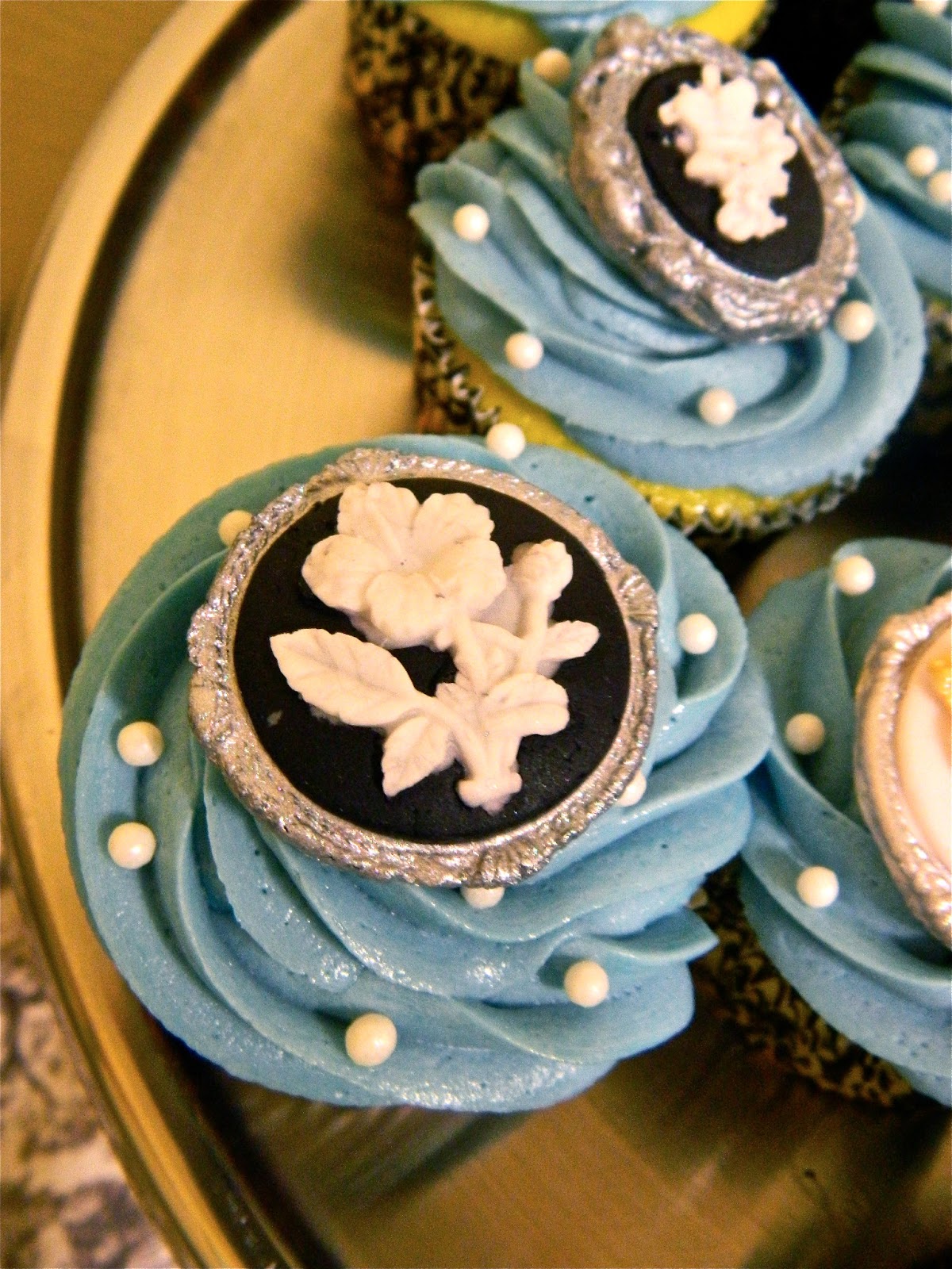 Cakes by Kate Cupcakes