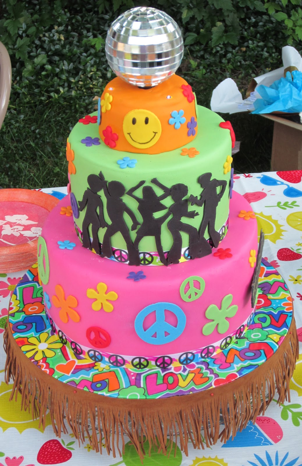 J's Cakes: 70s Birthday Cake