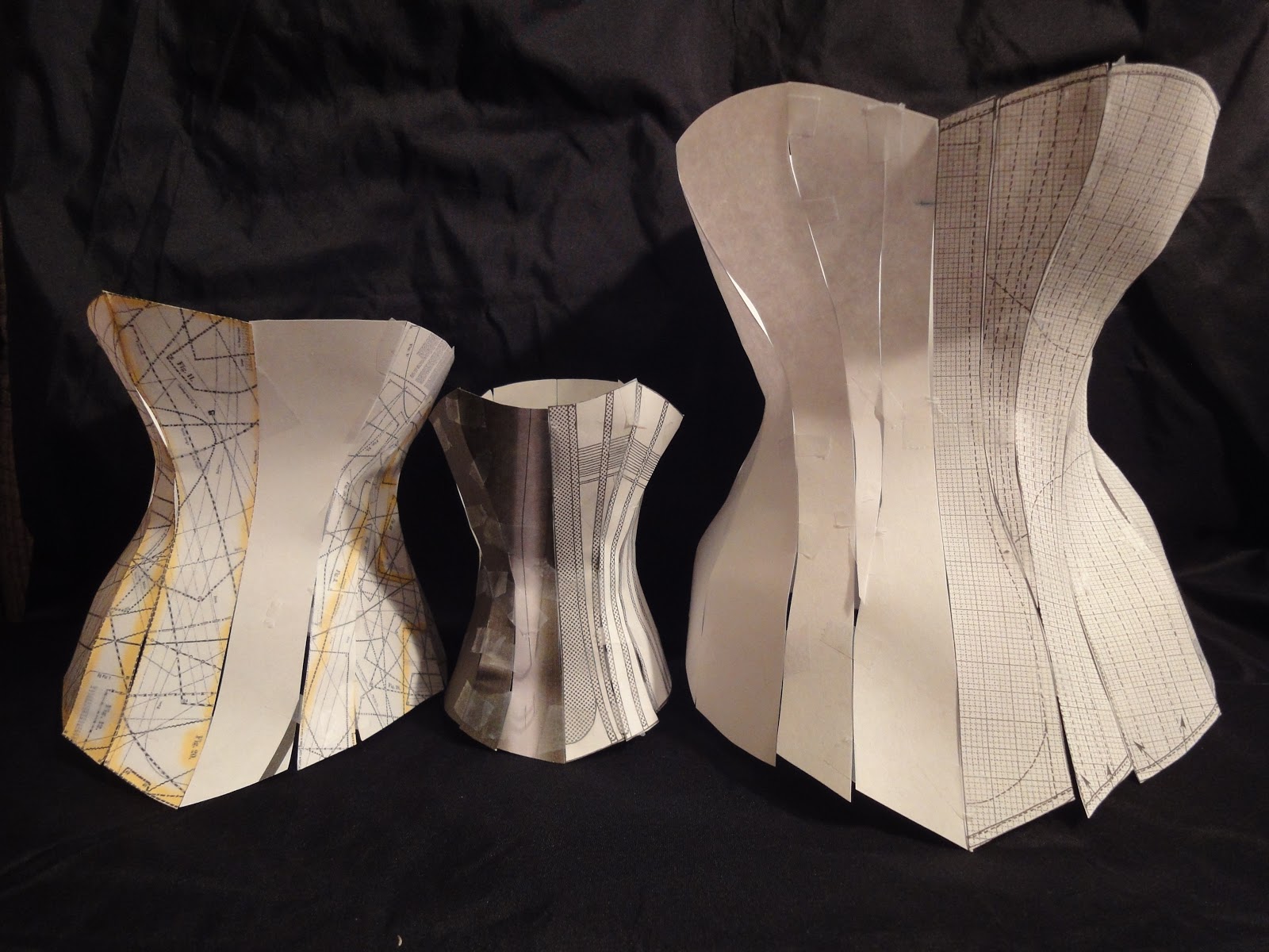 Festive Attyre a natural form corset