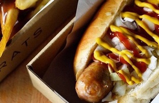 5 Best Places To Stuff Your Faces Full With Super Yummy Hot Dogs
