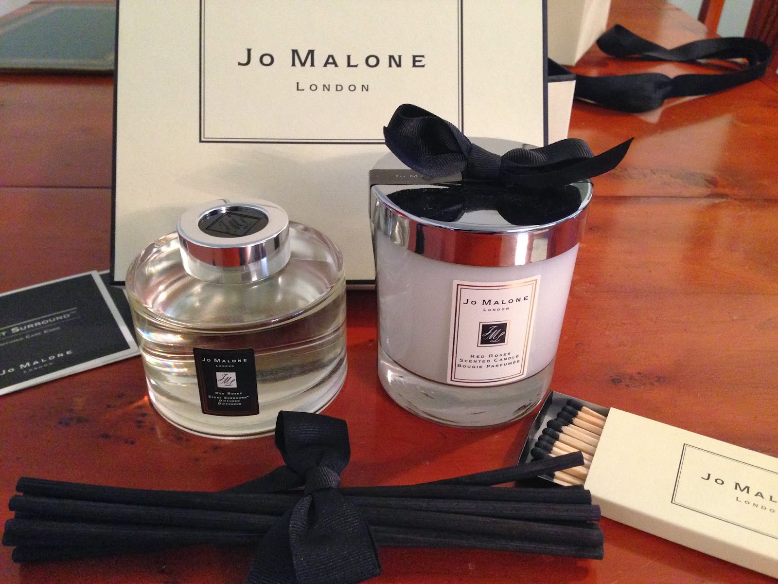 Smelling of Red Roses Jo Malone Red Roses Candle and Diffuser