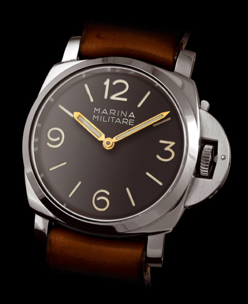1955-Panerai-Reference-6152-1-47mm-with-Crown-Protection-System-and-Matte-Black-Dial.jpg
