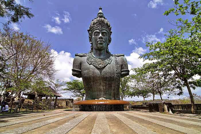 restroomrevelations Review Tempat Liburan Taman Budaya