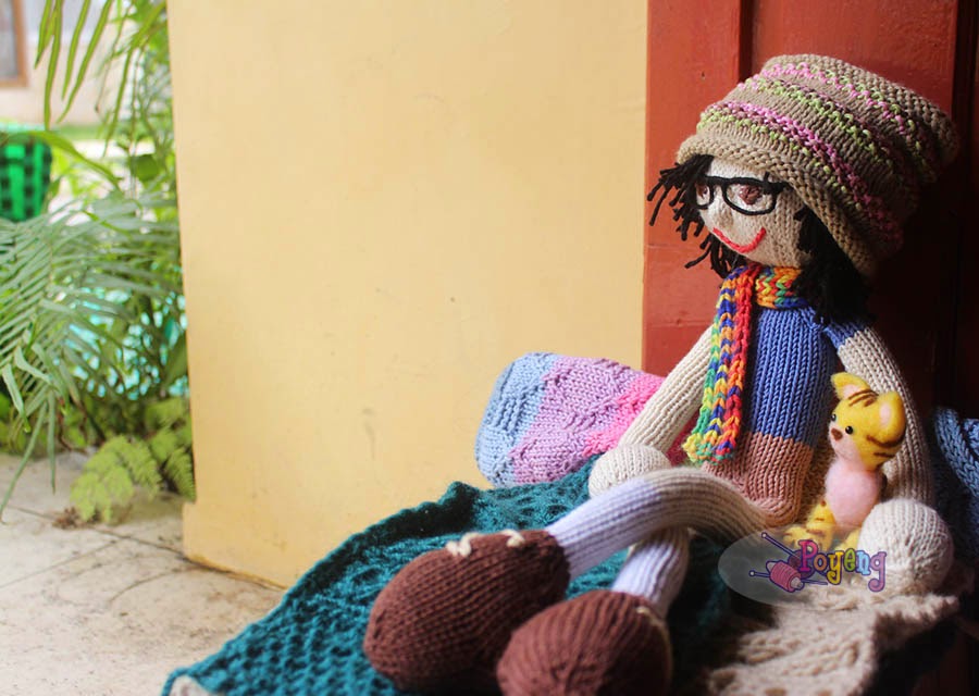 arne and carlos dolls