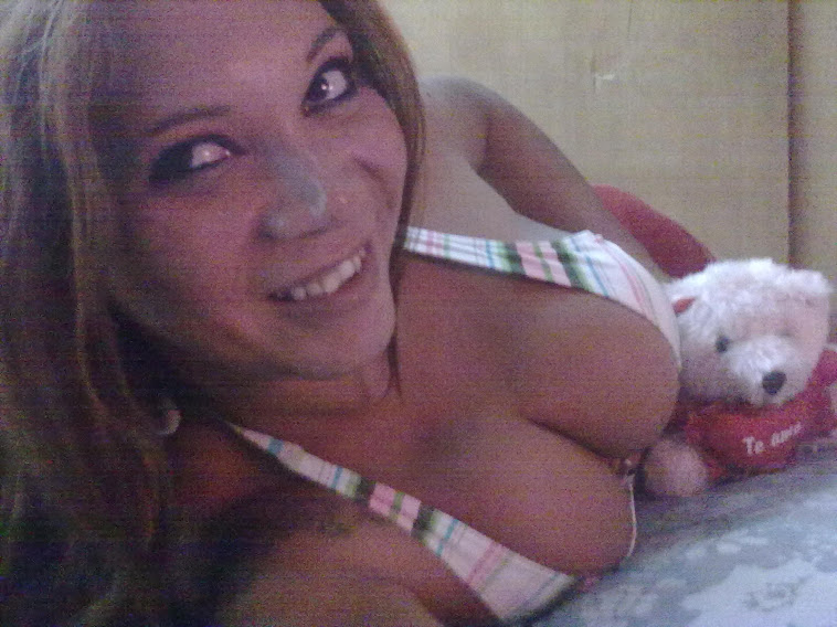 una chica tv del interior natalia