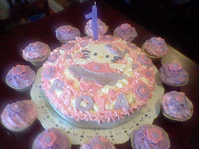 Torta e cup-cake Hello Kitty