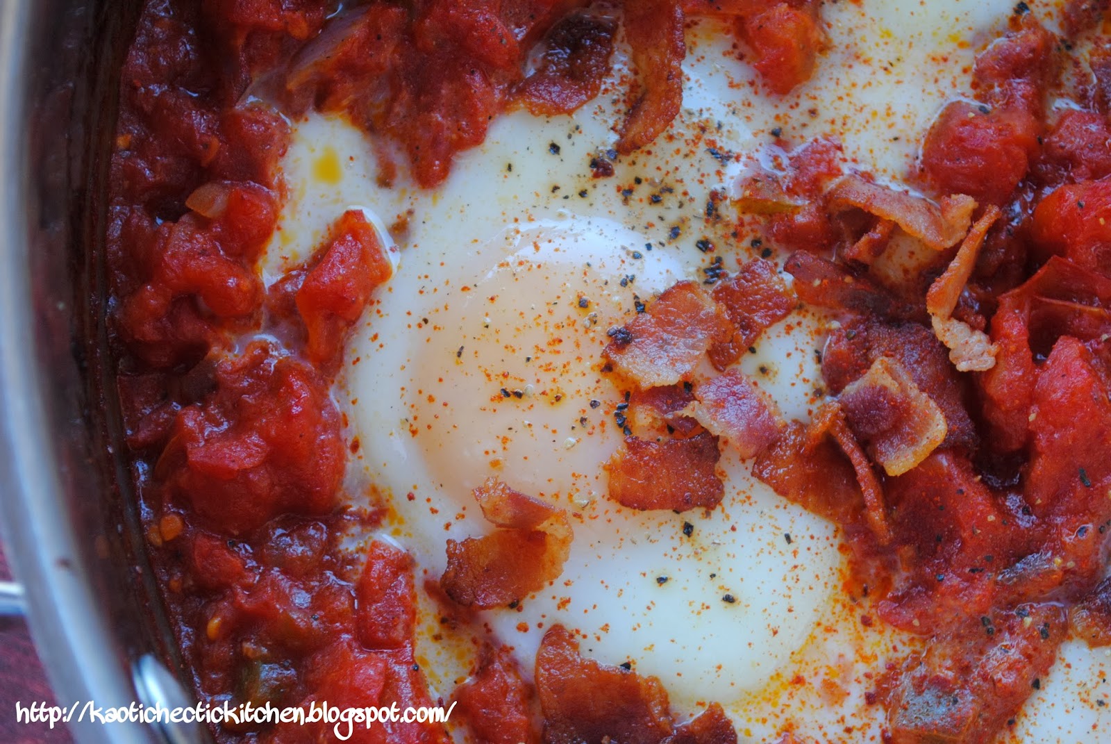 angry eggs aka harissatomato and eggs