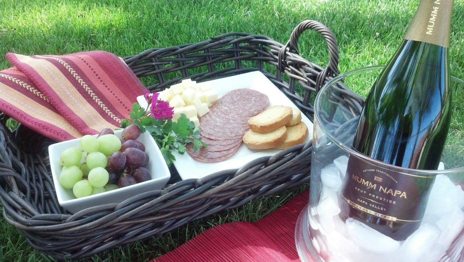 A Special Sparkling Wine and Cheese Picnic in Sonoma My Sweet