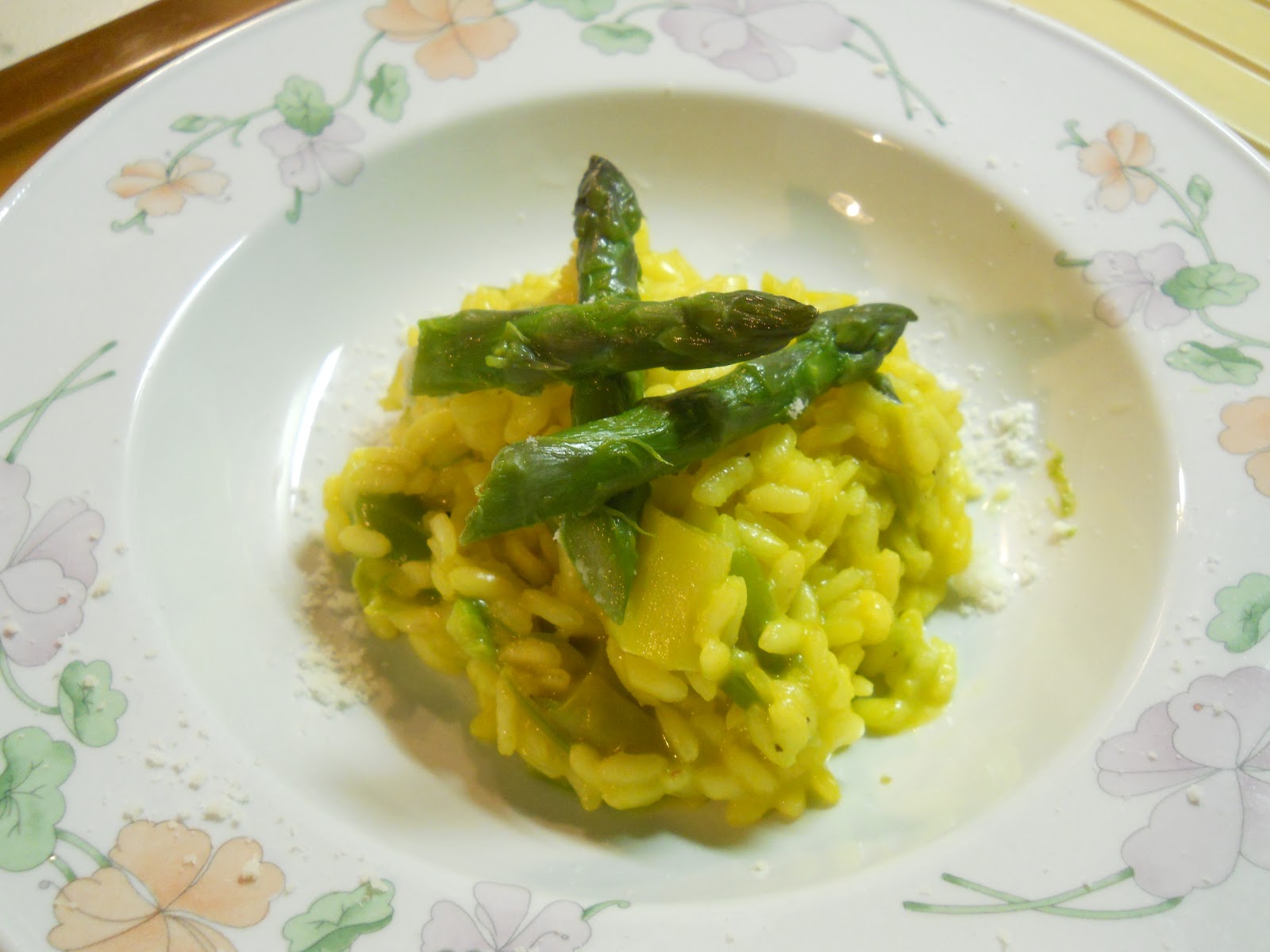 Alcune ricette Risotto con gli asparagi verdi