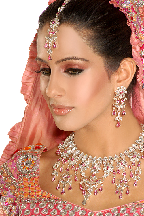 Global Women Panel Traditional Indian Bridal Makeup