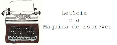 leticia e a máquina de escrever