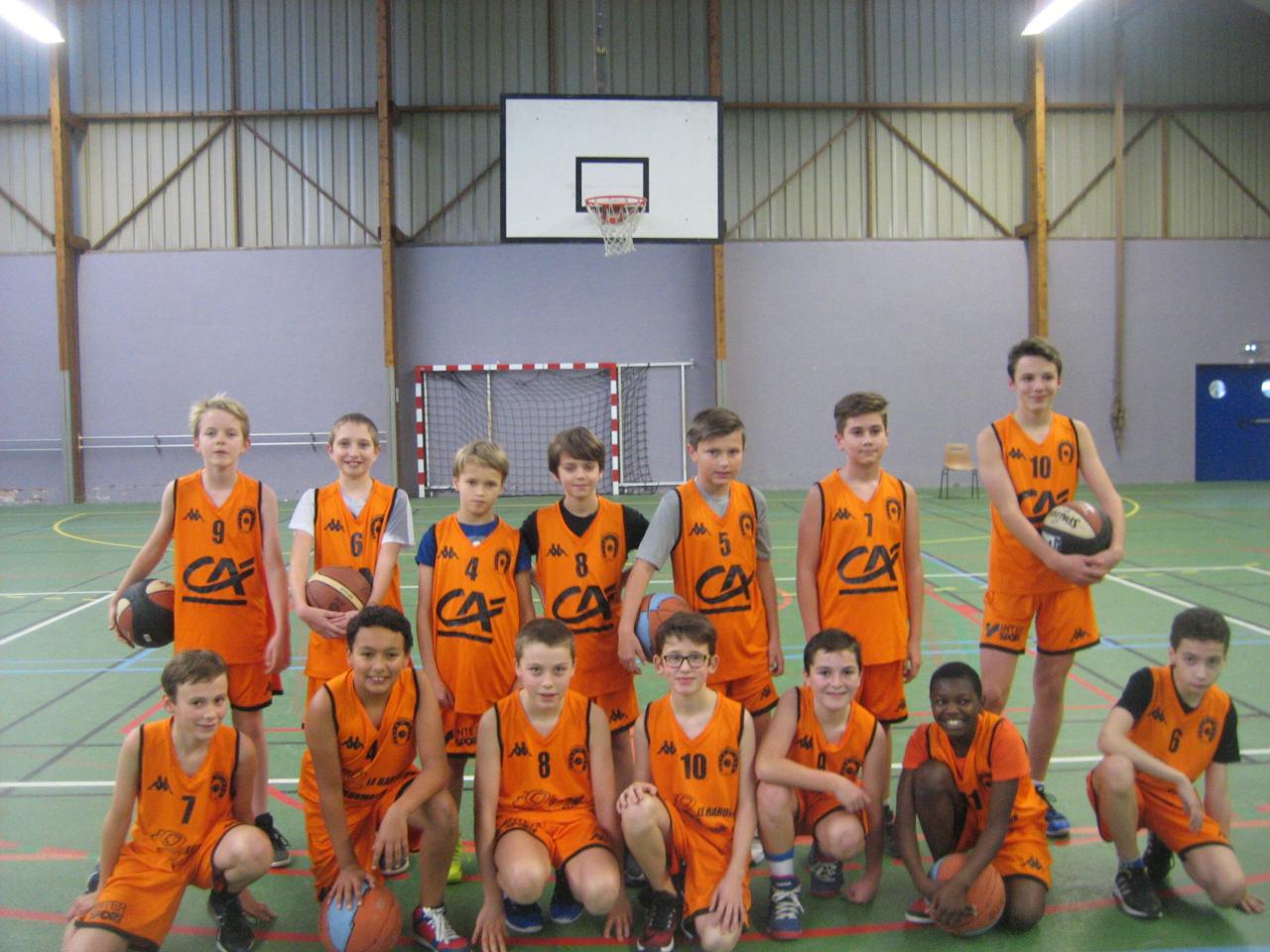 Les U13 masculins (en bas la 1 en haut la 2)