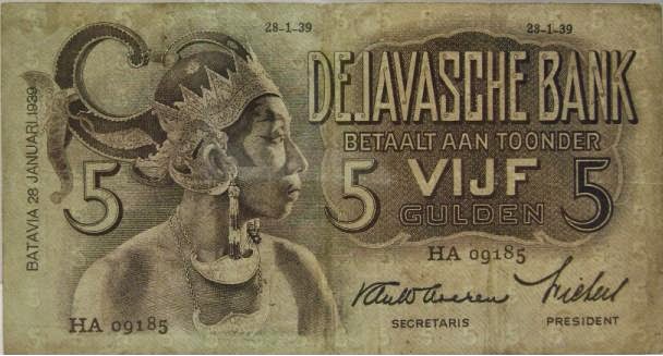 Elisaberrtharia Sejarah Uang Di Indonesia