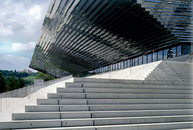 Dominique Perrault Architecture