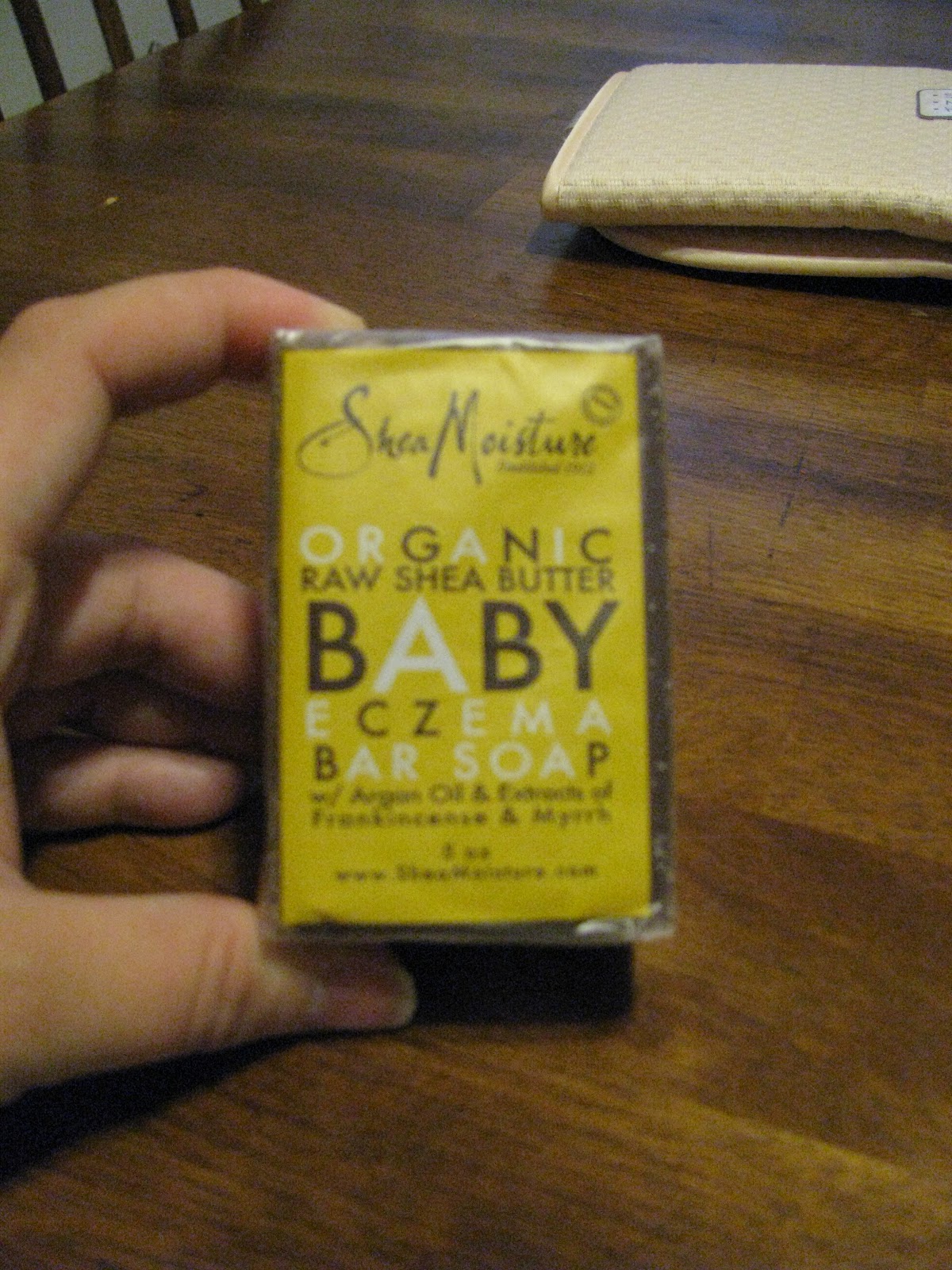 Mom on the run Shea Moisture Organic Raw Shea Butter Baby Eczema Bar Soap