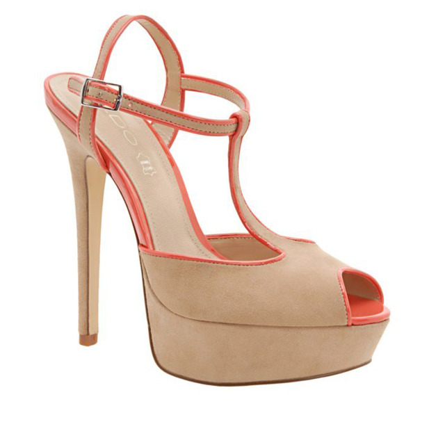 impo strappy sandals