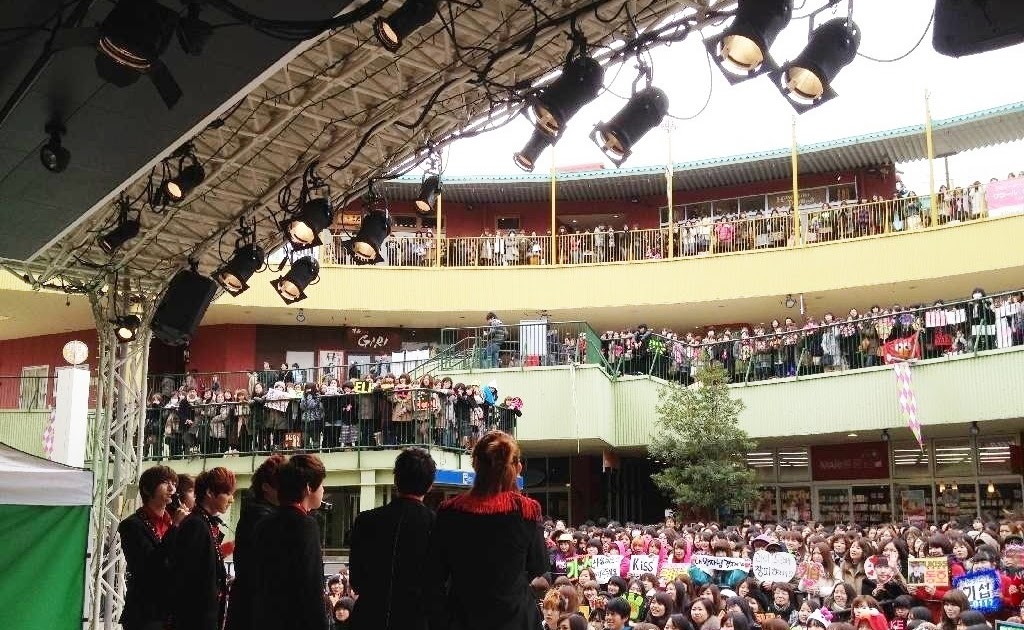 Kissme4Ukiss: [TWITTER] 120226 U-Kiss Korea's Official Update