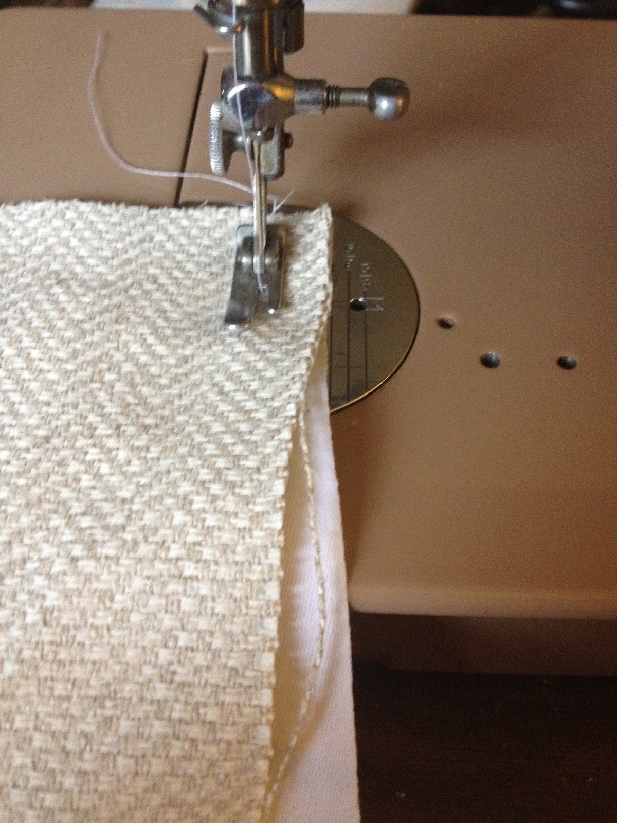 Sew Passionate Box Pleat Bed Skirt